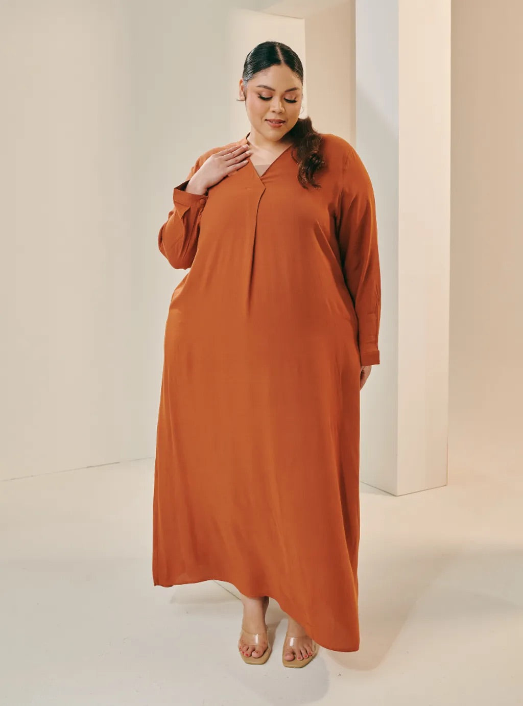 Selsae Mandarin Kaftan Dress