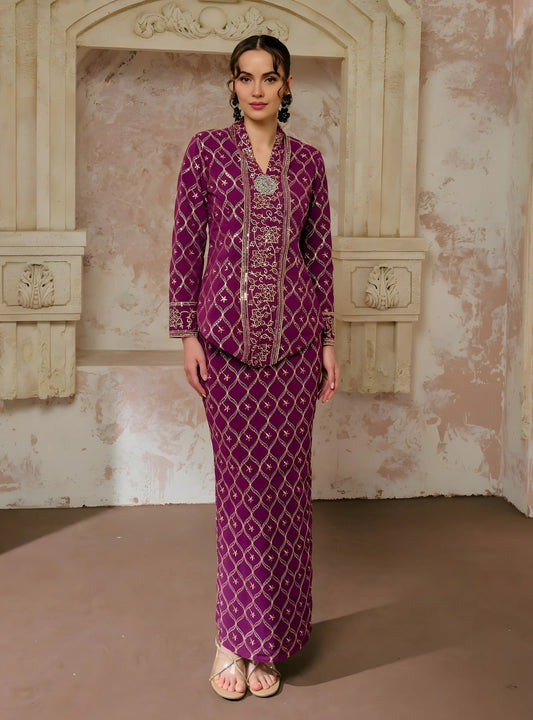 Setelan Seri Cempaka Embroidered Kebaya Kurung
