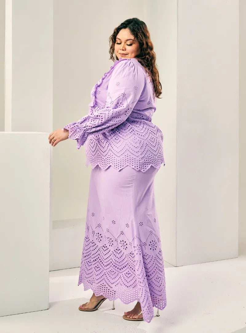 PO TUN EZZAH Eyelet Kurung