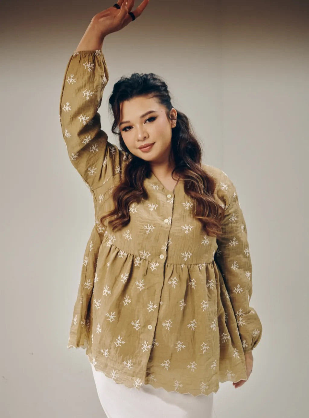 Atasan Ava Peplum Embroidered Top