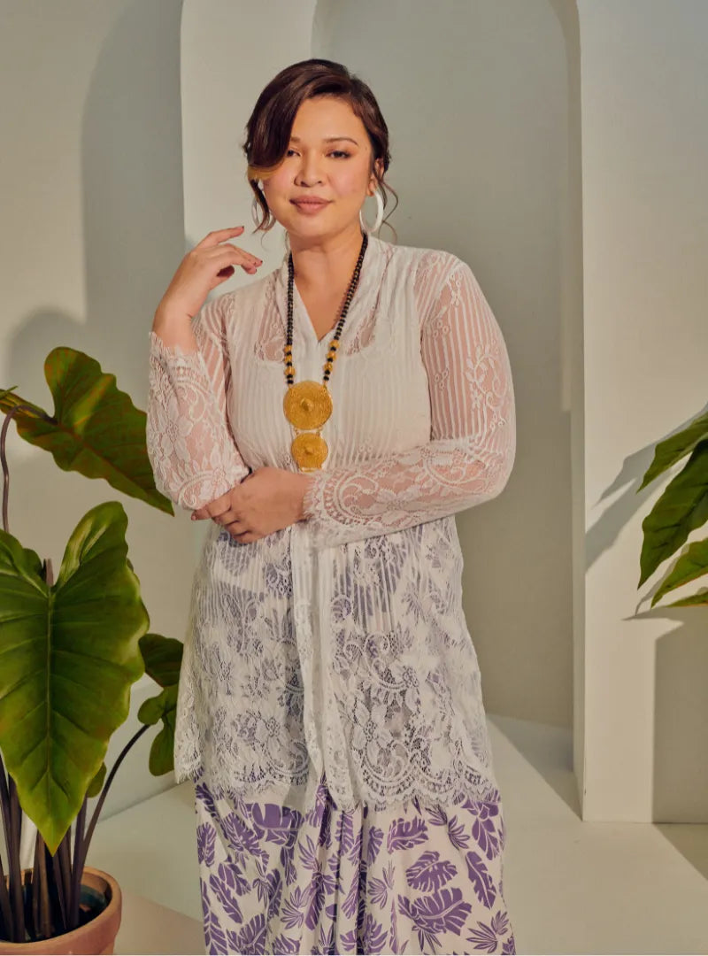 Setelan Tun Basirah Nyonya Set