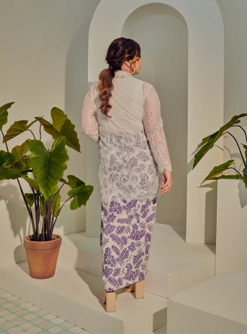 Setelan Tun Basirah Nyonya Set