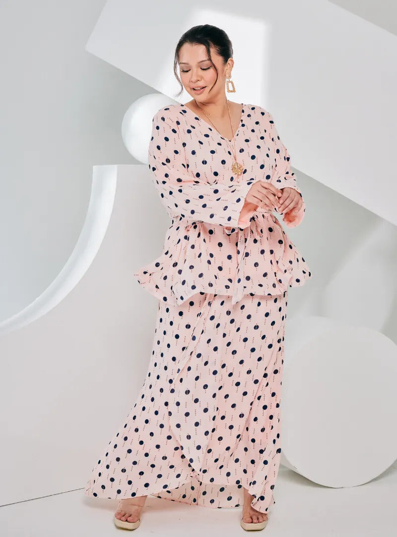 Front Cross Polka Dotted Peplum Kurung