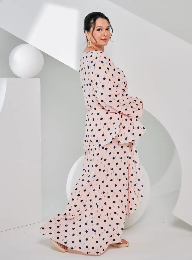 Front Cross Polka Dotted Peplum Kurung