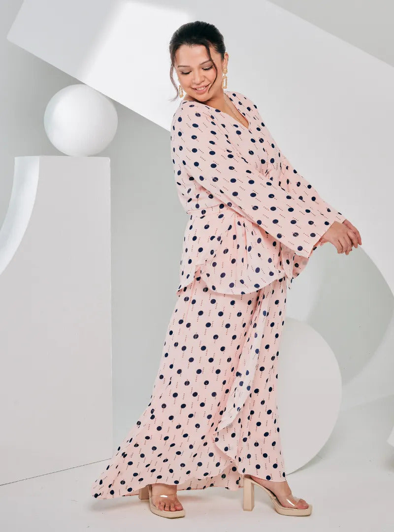Front Cross Polka Dotted Peplum Kurung