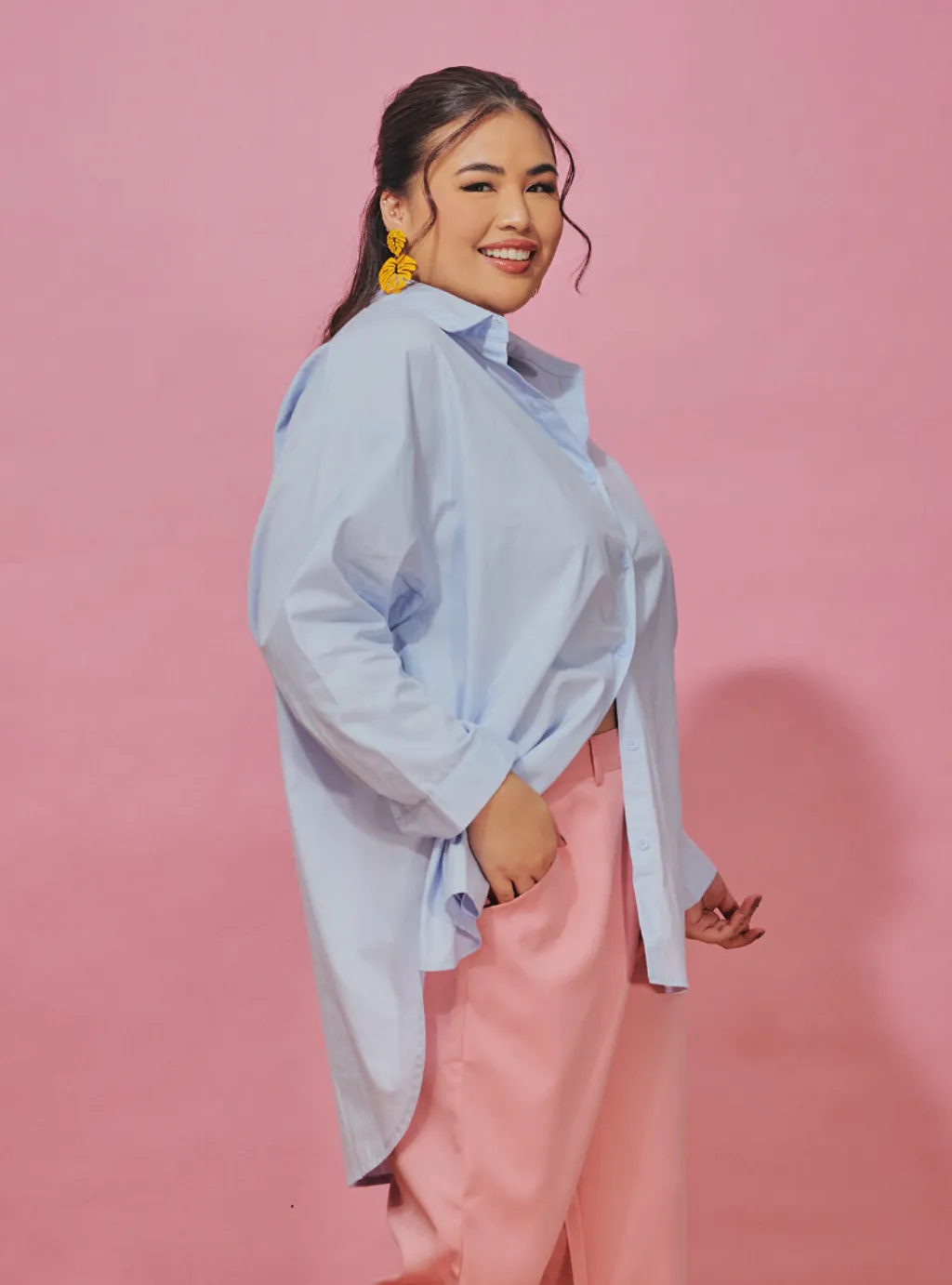 Curva Fabulous - Dropped Shoulder Oversized Shirt - The Bloo Series - CURVA FABULOUS INDONESIA - Shirts & Tops