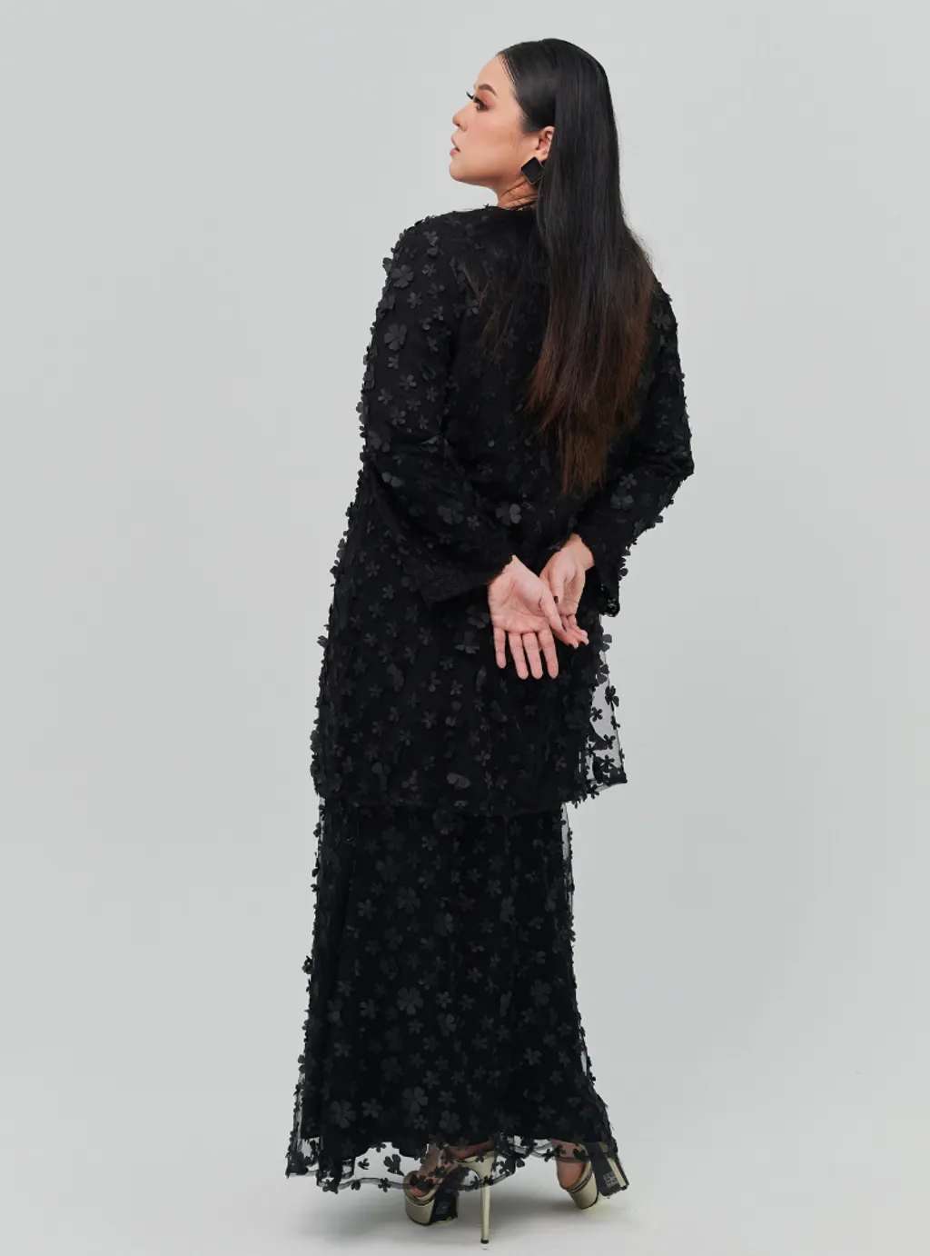 Setelan Tun Sharifah 3D Flower Lace Kurung