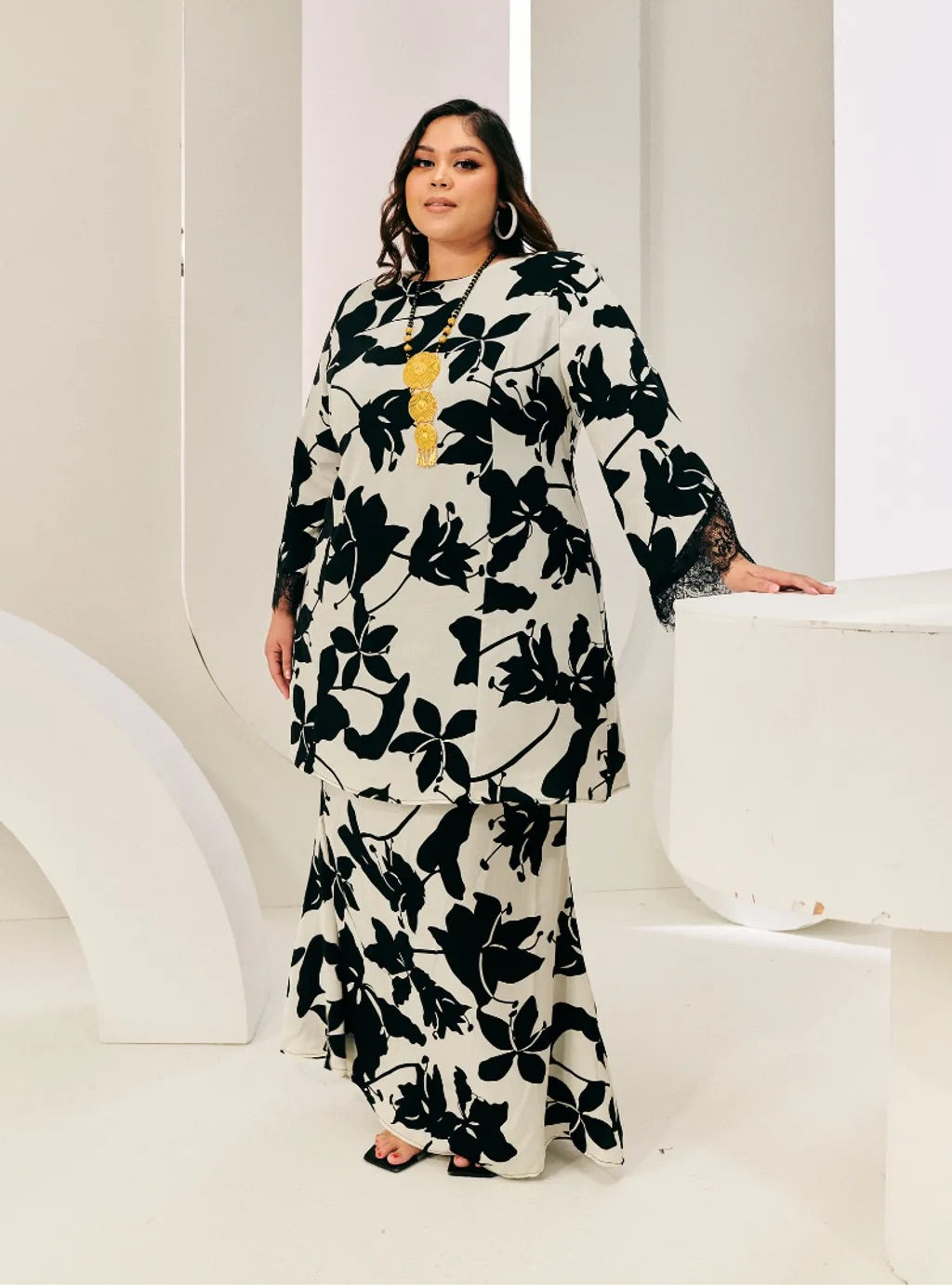 Tun Rokiah Printed Kurung Pahang