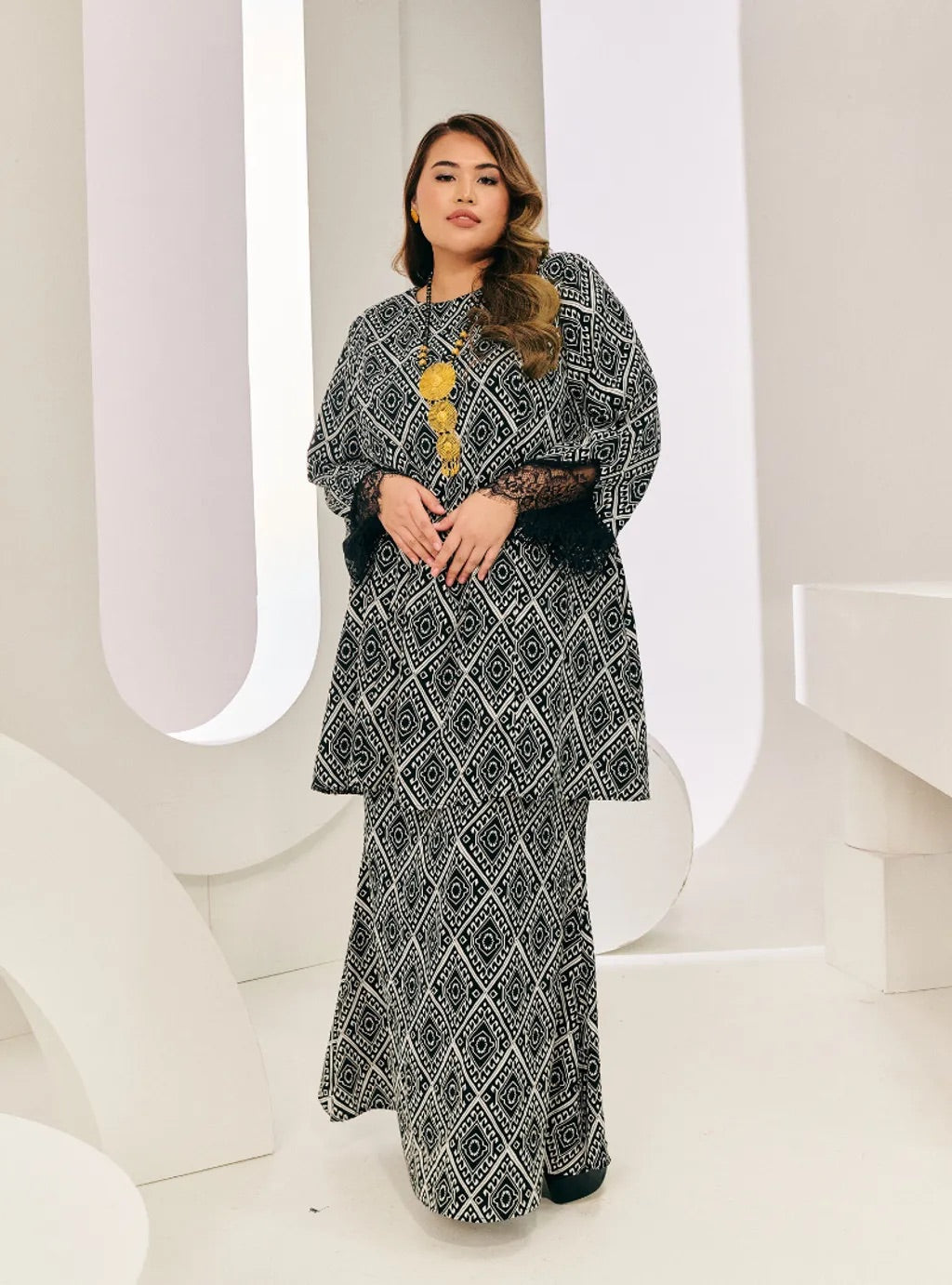 Tun Rokiah Printed Kurung Pahang