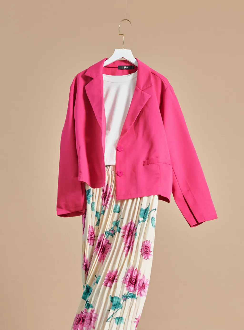 Curva Fabulous - Short Blazer - Pink Series - CURVA FABULOUS INDONESIA - Shirts & Tops