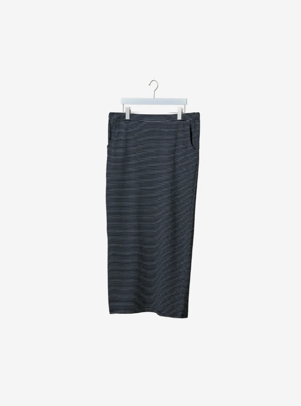 Curva Fabulous - Luna Pencil Skirt - Black Series - CURVA FABULOUS INDONESIA - Long Skirts