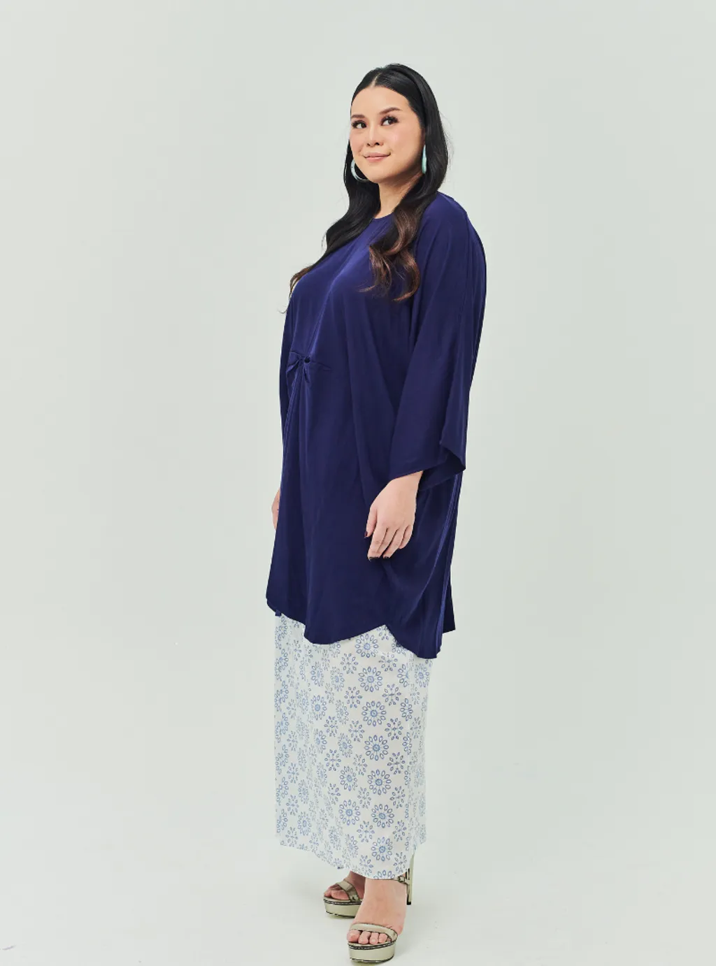 Tun Bedah Kaftan X Front Fold Songket Skirt - Selesa Lebaran