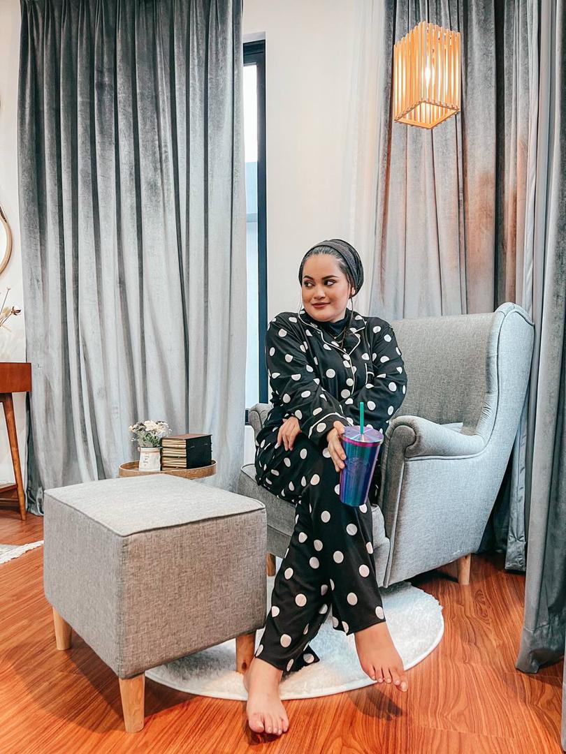 Curva Fabulous - Polka Dotted Premium Cotton Pyjamas - CURVA FABULOUS INDONESIA - Pajamas