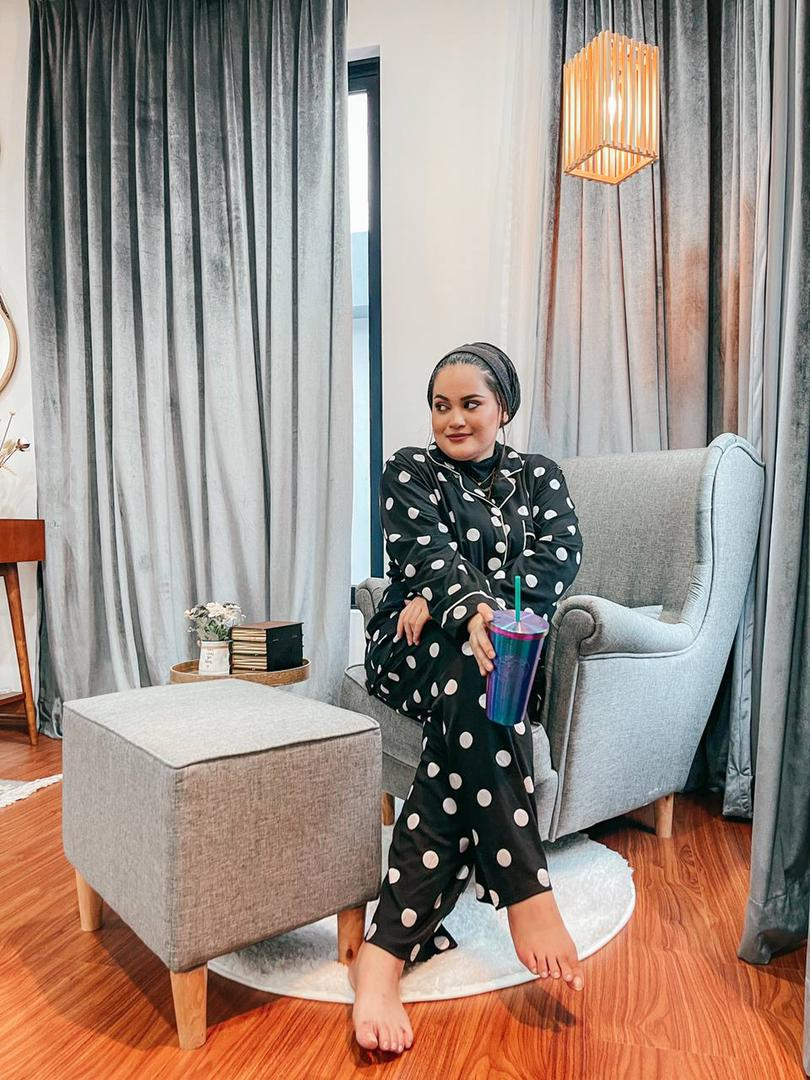 Curva Fabulous - Polka Dotted Premium Cotton Pyjamas - CURVA FABULOUS INDONESIA - Pajamas