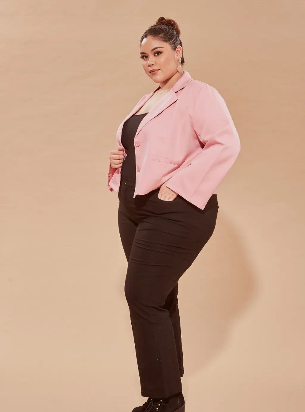 Curva Fabulous - Short Blazer - Pink Series - CURVA FABULOUS INDONESIA - Shirts & Tops