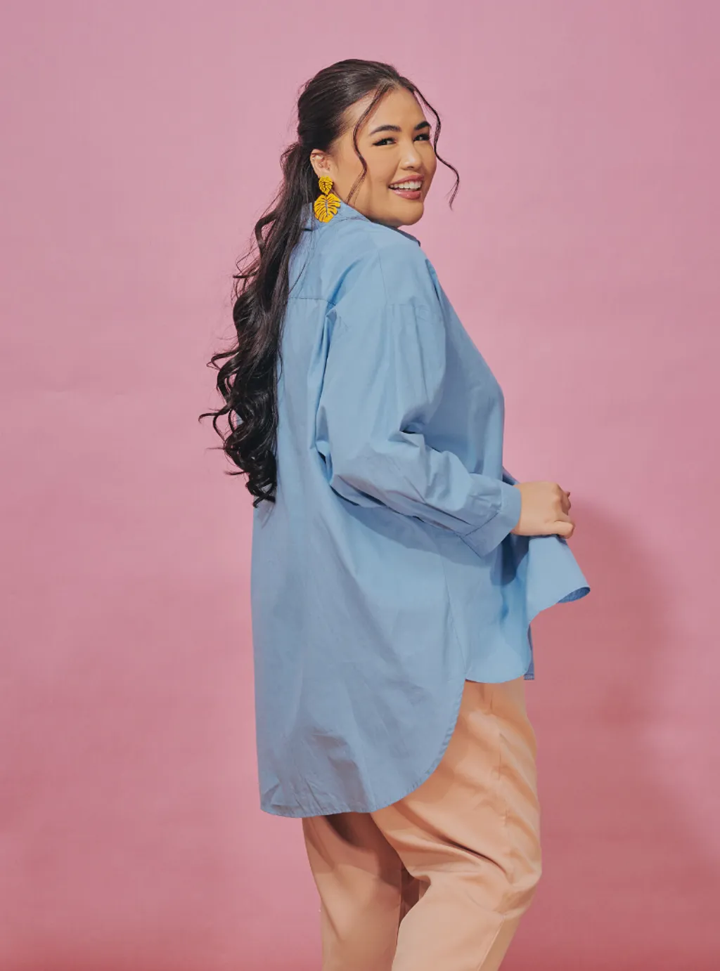 Curva Fabulous - Dropped Shoulder Oversized Shirt - The Bloo Series - CURVA FABULOUS INDONESIA - Shirts & Tops