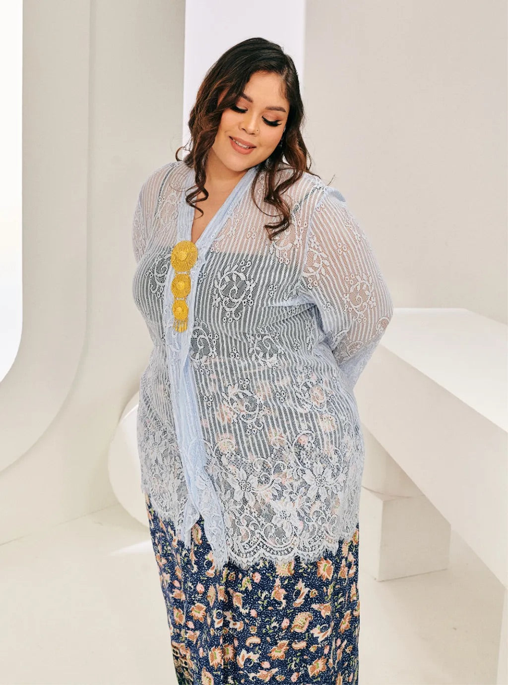 Setelan Tun Basirah Nyonya Set