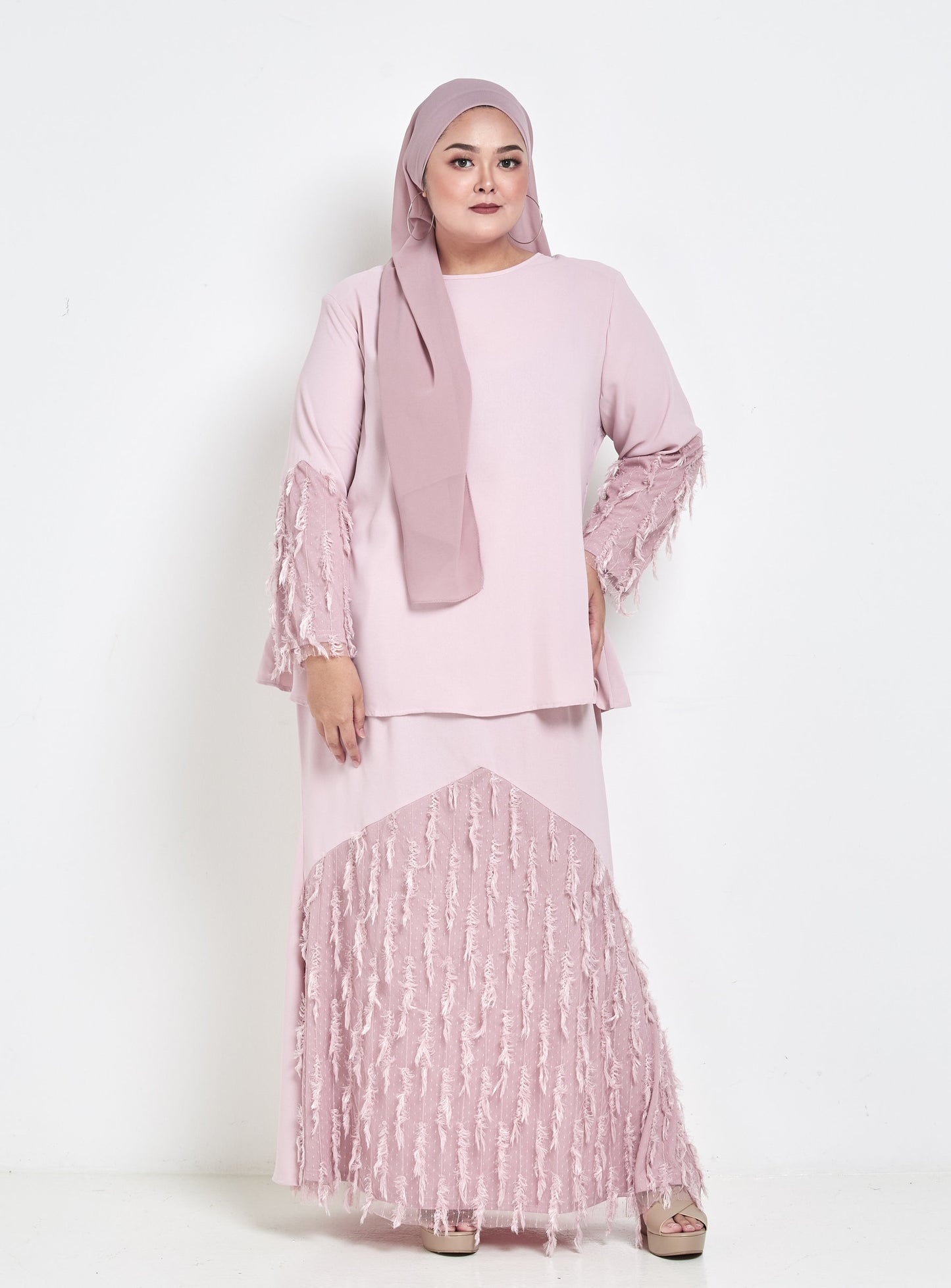 Curva Fabulous - The Minimalist - Lalang Feathers Series - CURVA FABULOUS INDONESIA - Outfit Sets