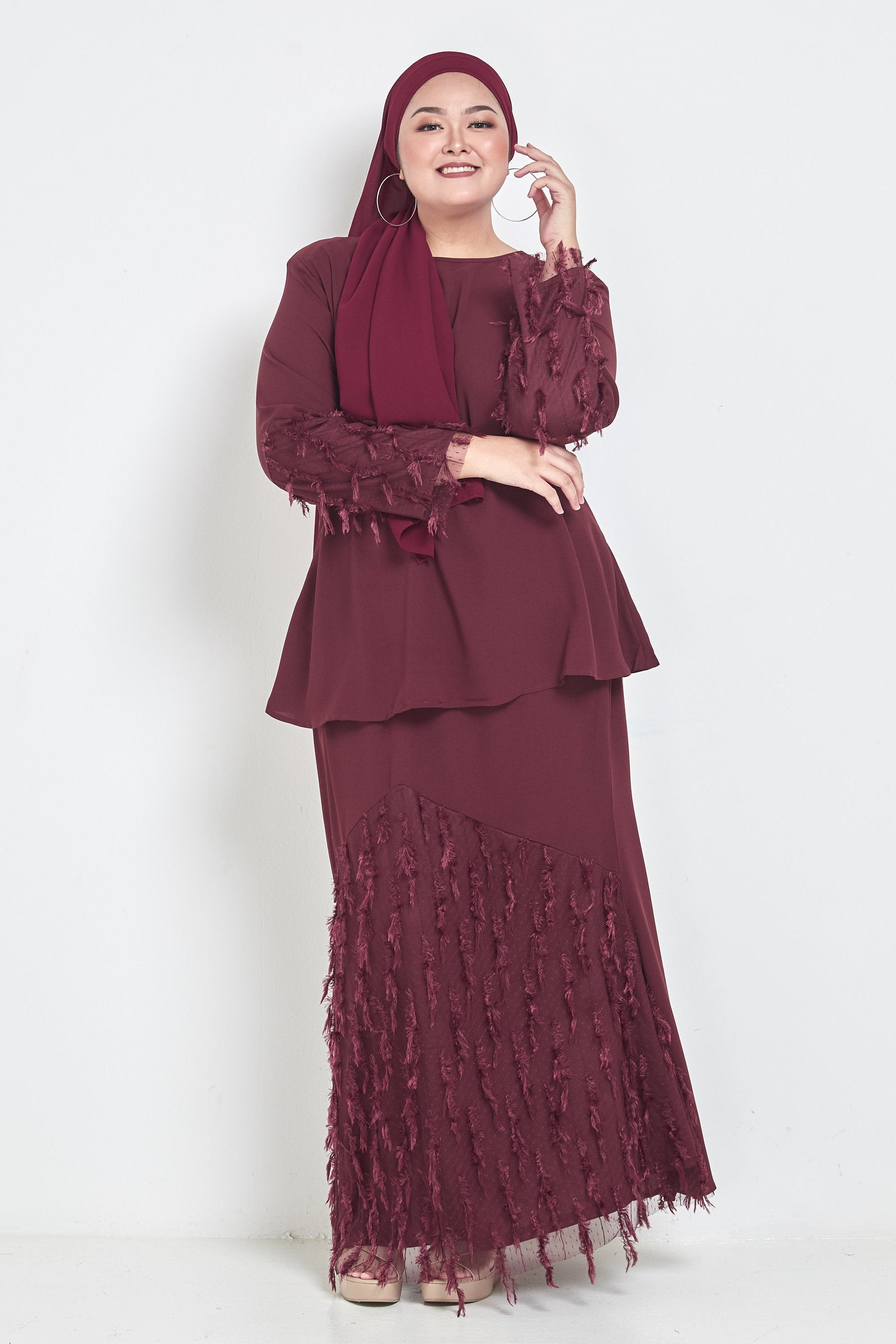 Curva Fabulous - The Minimalist - Lalang Feathers Series - CURVA FABULOUS INDONESIA - Outfit Sets