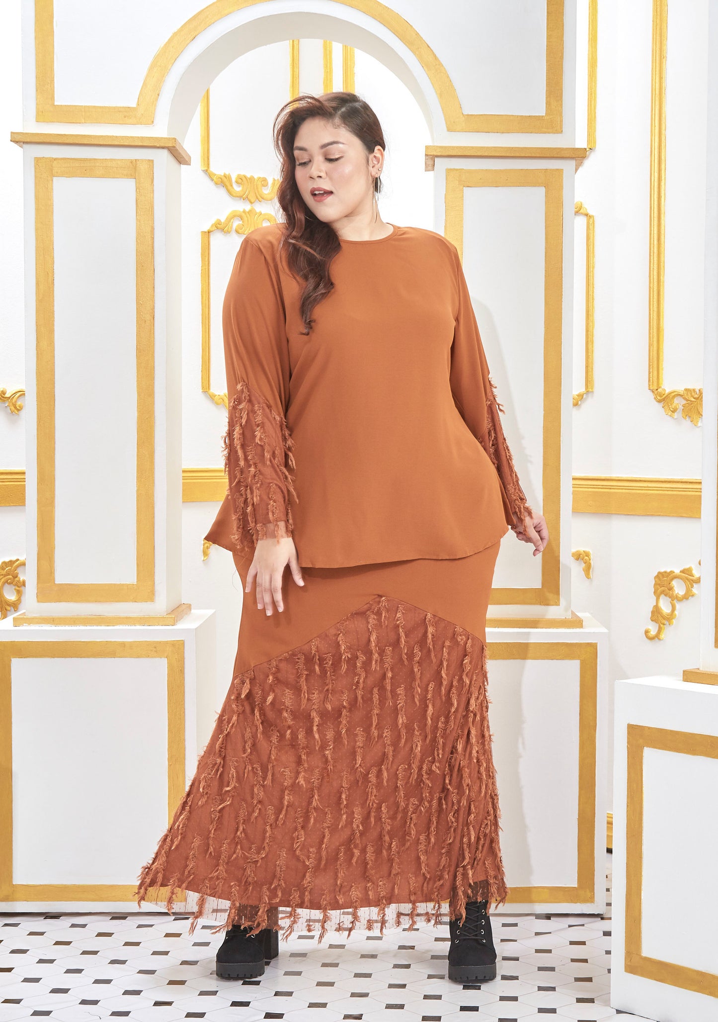 Curva Fabulous - The Minimalist - Lalang Feathers Series - CURVA FABULOUS INDONESIA - Outfit Sets