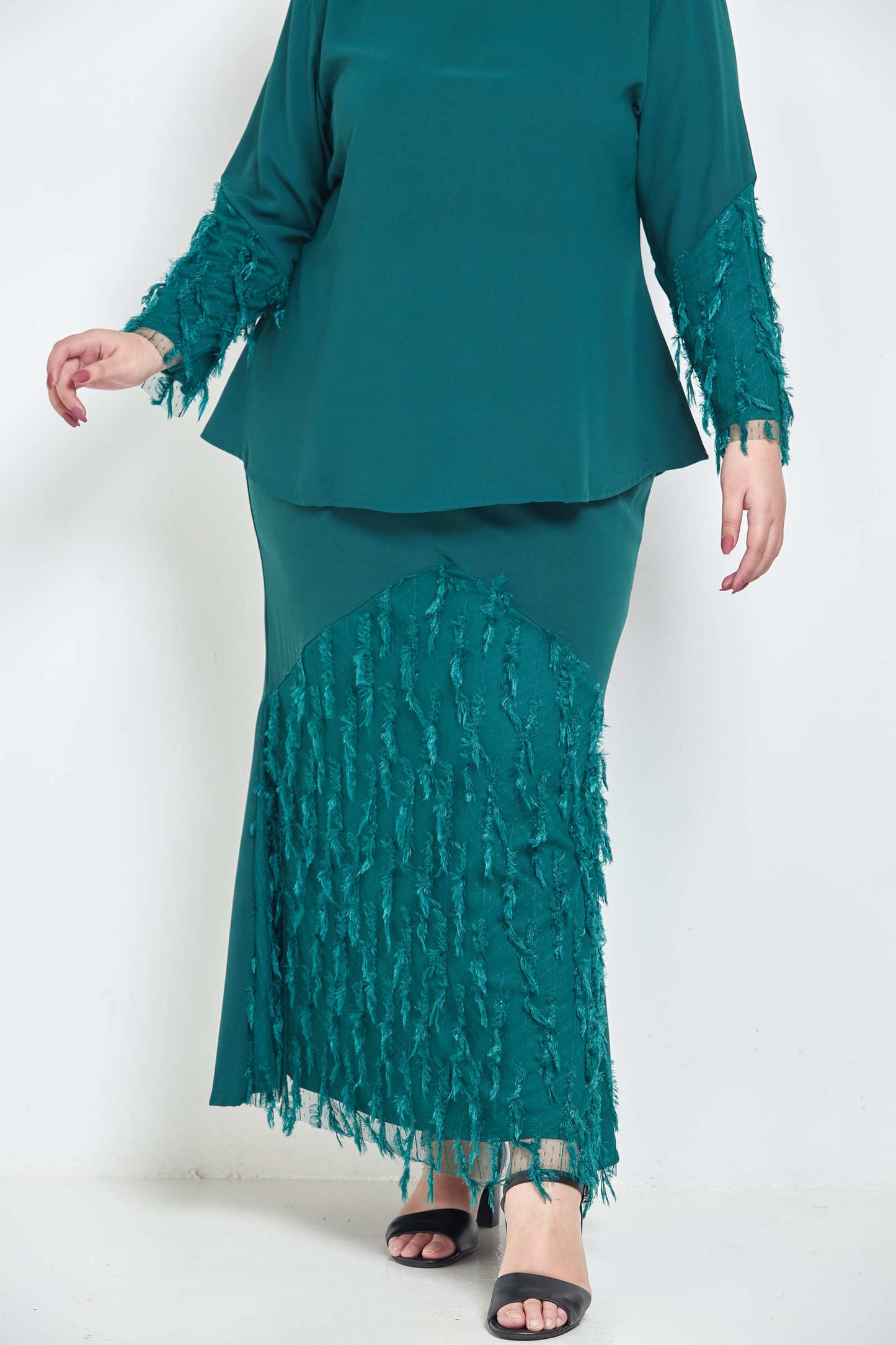 Curva Fabulous - The Minimalist - Lalang Feathers Series - CURVA FABULOUS INDONESIA - Outfit Sets