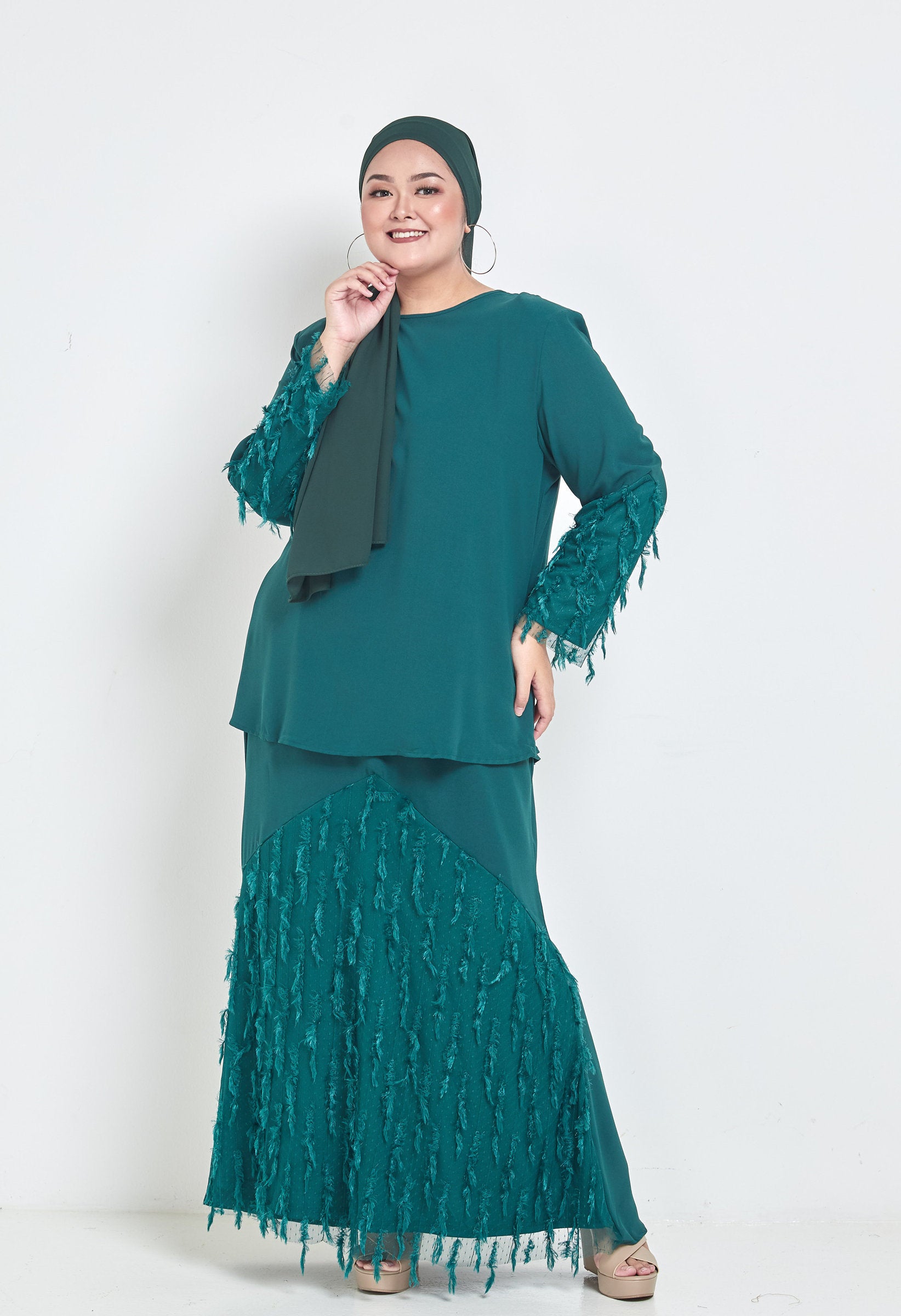 Curva Fabulous - The Minimalist - Lalang Feathers Series - CURVA FABULOUS INDONESIA - Outfit Sets