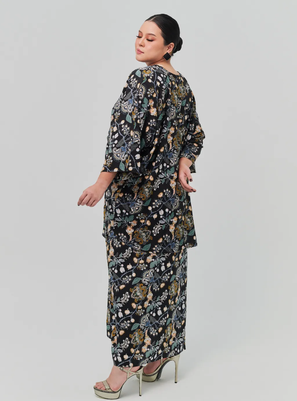 The Vintage Opah Kurung Set