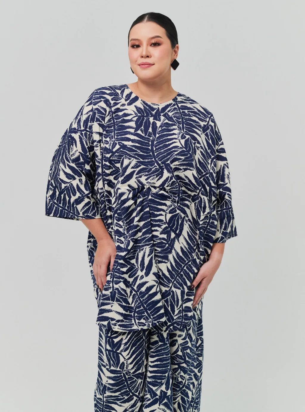 The Vintage Opah Kurung Set