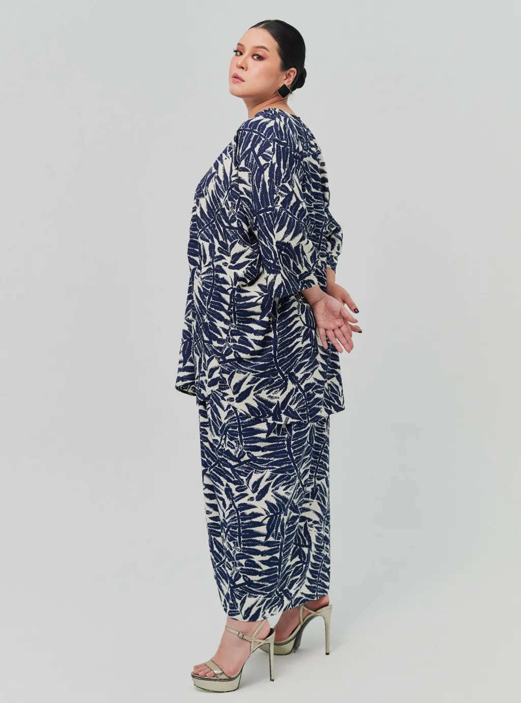 The Vintage Opah Kurung Set