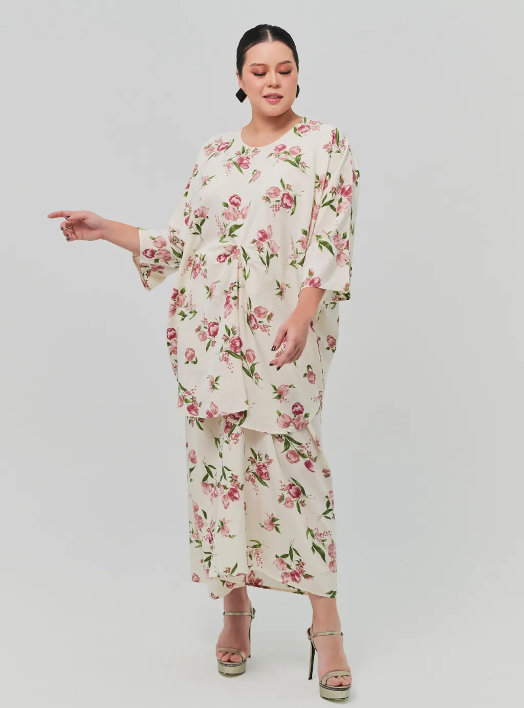The Vintage Opah Kurung Set