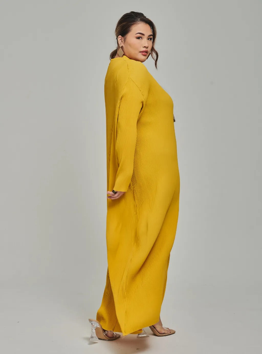 Tun Aimellia Plisket Maxi Dress