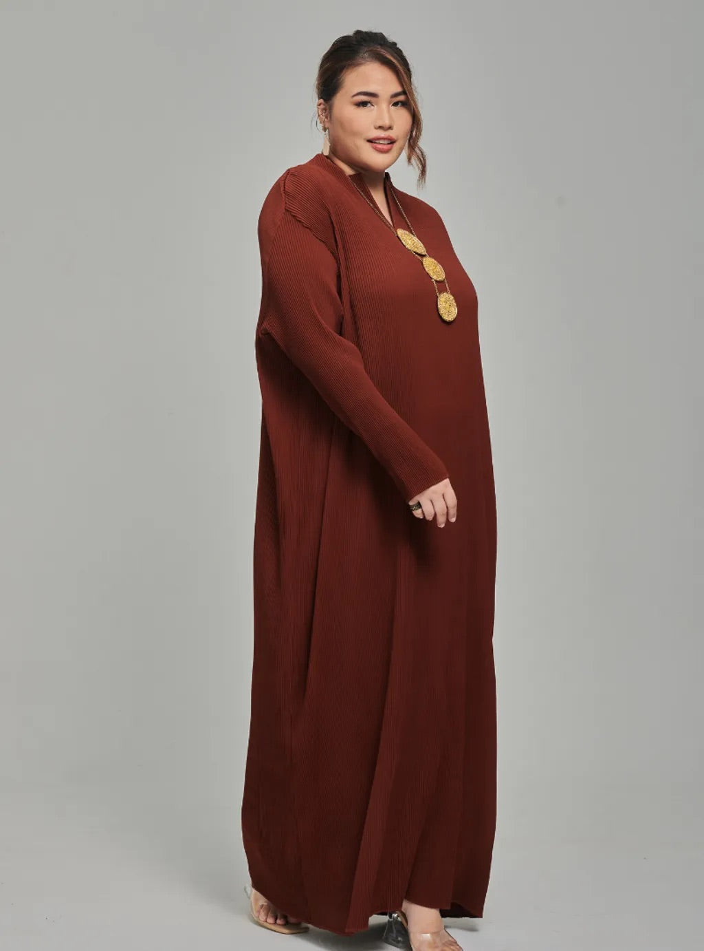 Tun Aimellia Plisket Maxi Dress