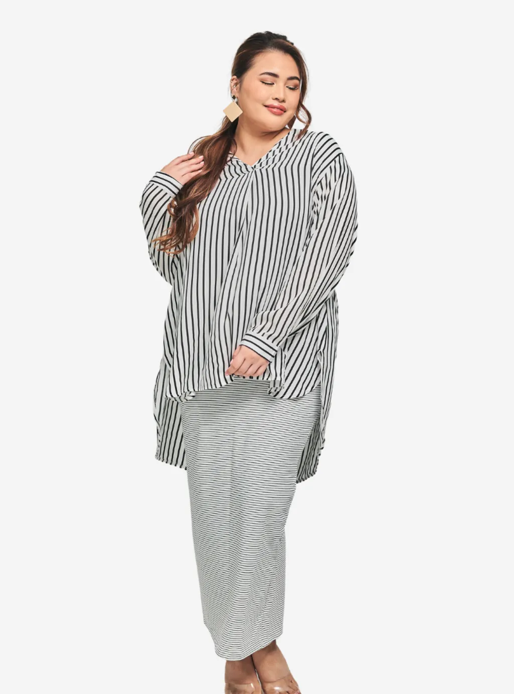 Kemeja Mandarin Collar Oversized Shirt - Striped Series