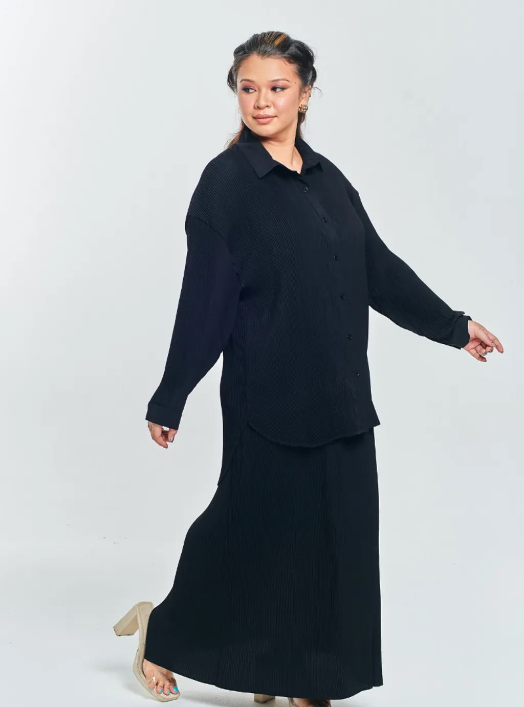 Tun Izzah Pleated Co-ord Set Earthy