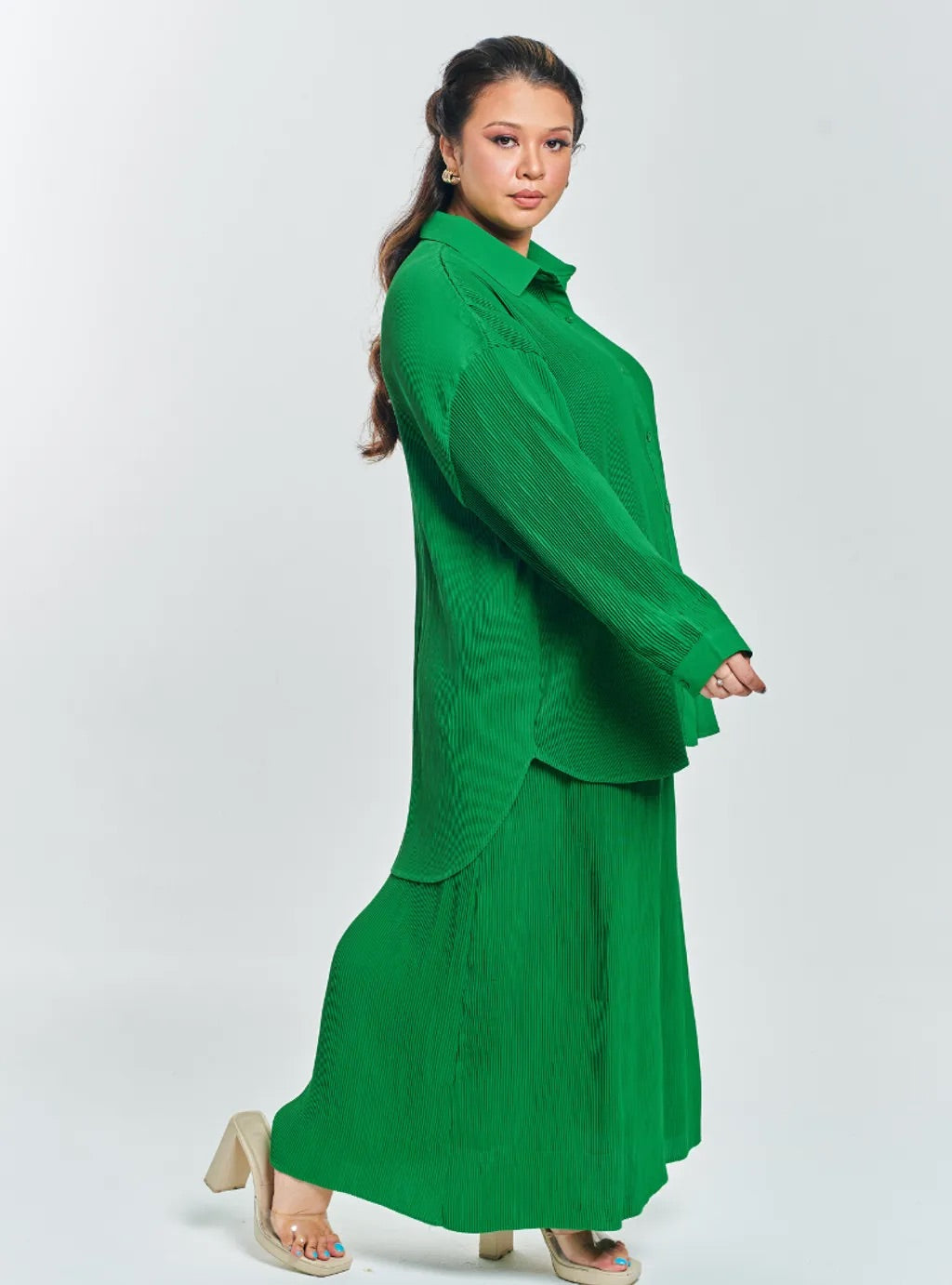 Tun Izzah Pleated Co-ord Set Vibrant