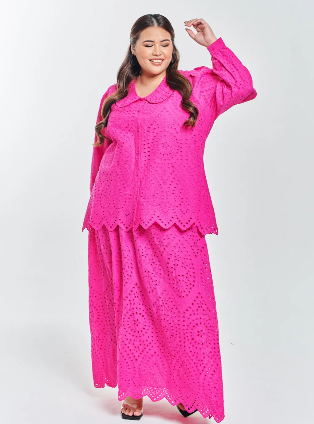 Setelan Tun Hasmah Eyelet Doll