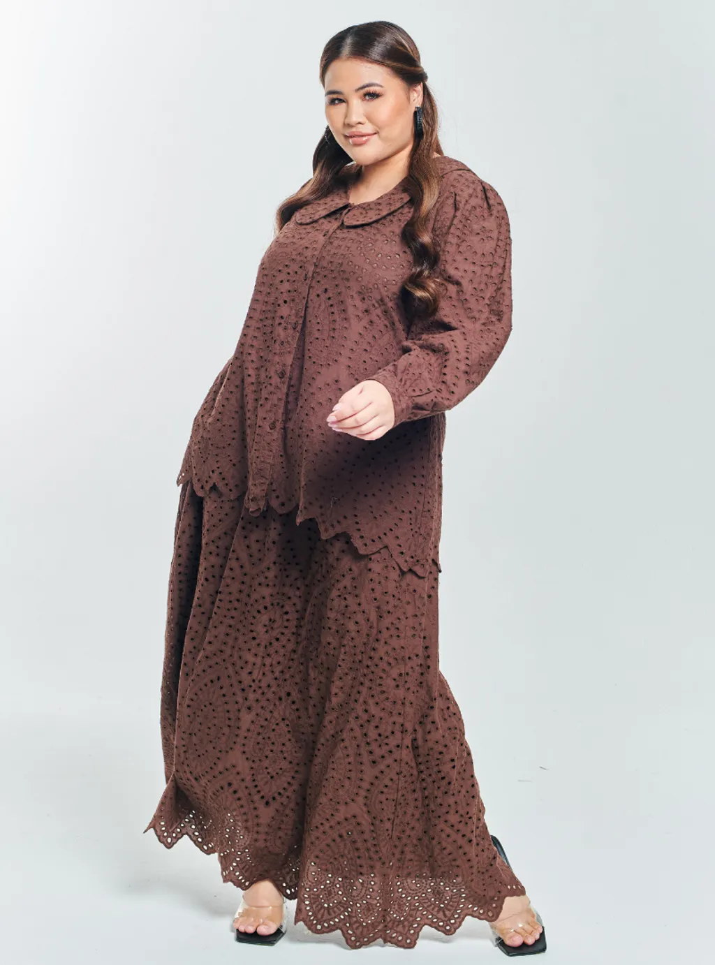 Setelan Tun Hasmah Eyelet Doll