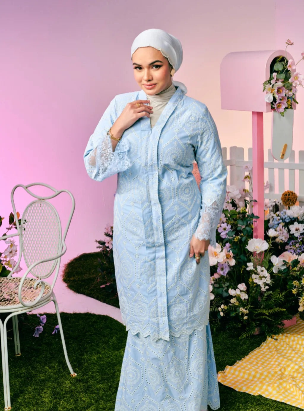 PO TUN FARAH Raya Eyelet Embroidered Kebarung