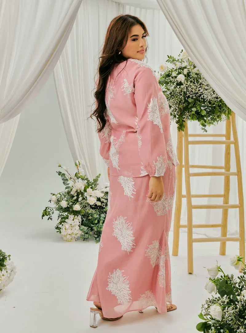 PO TUN IMAN Raya Embroidered Mandarin Kurung