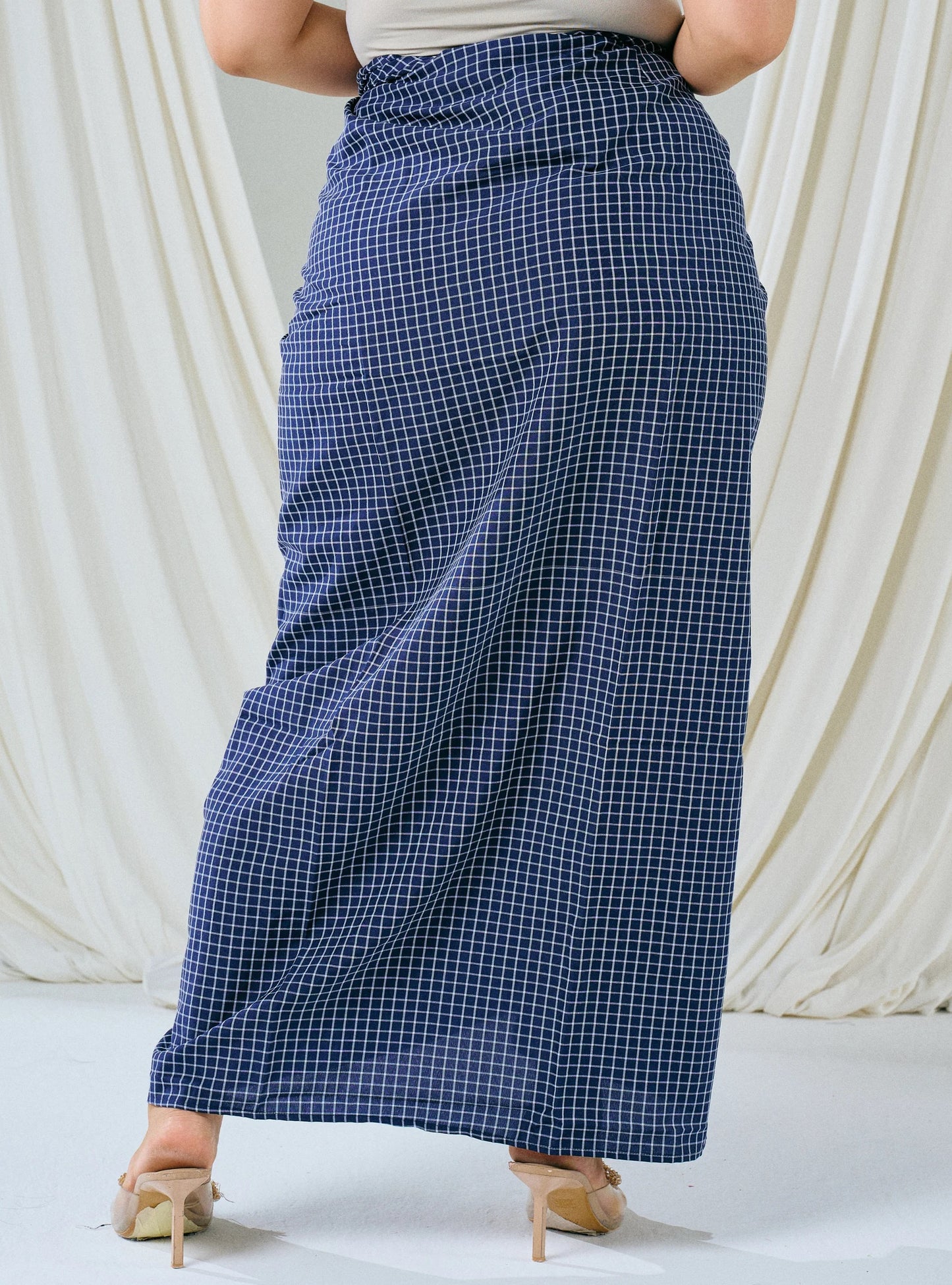 PO HENING LEBARAN - Melly Instant Pario Wrap Skirt Only - Navy Small Checked