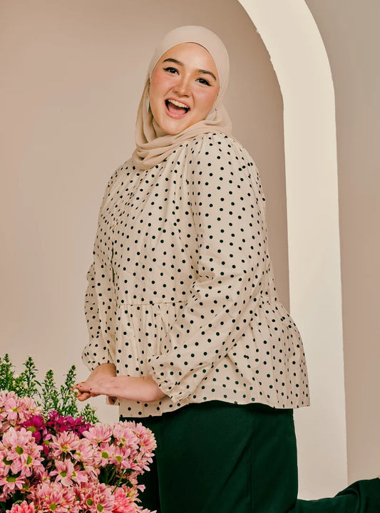 PO Bambi Button-Front Top