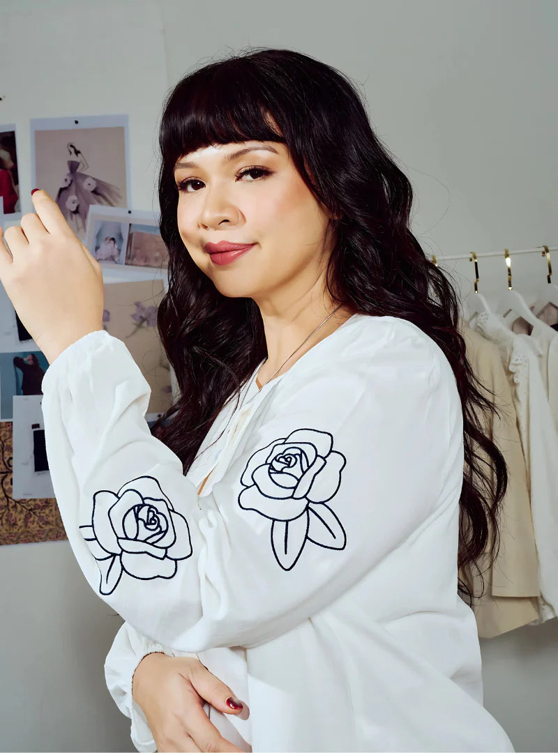 Kemeja Tess Embroidered Button-up Shirt