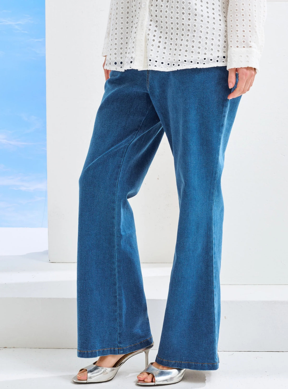 Celana Sora Flare Denim
