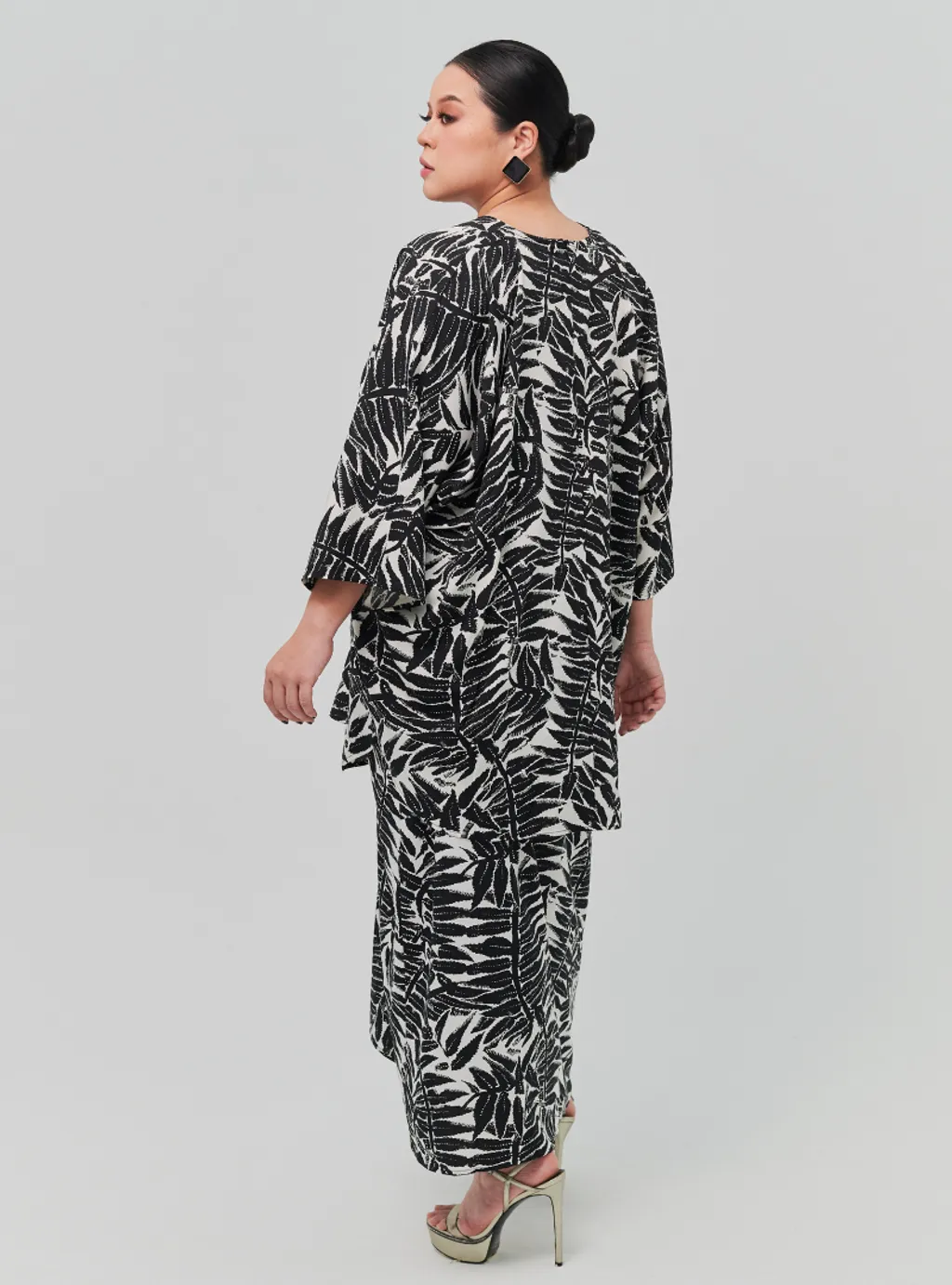 The Vintage Opah Kurung Set