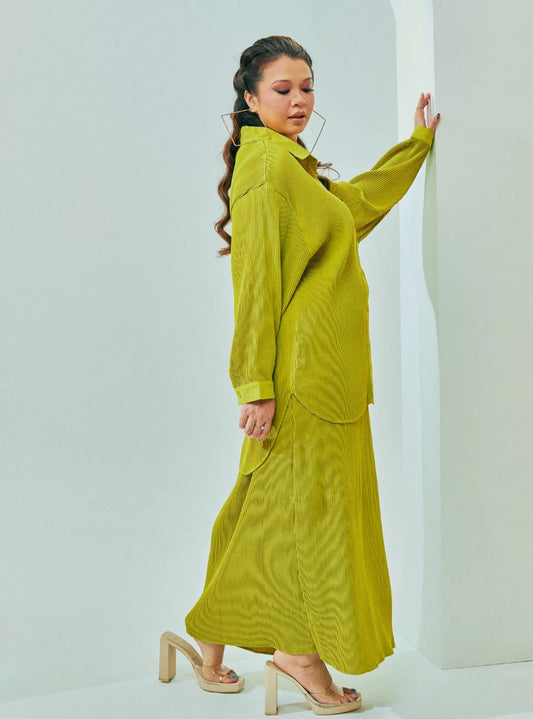 Tun Izzah Pleated Co-ord Set - NEON GREEN - AS IS